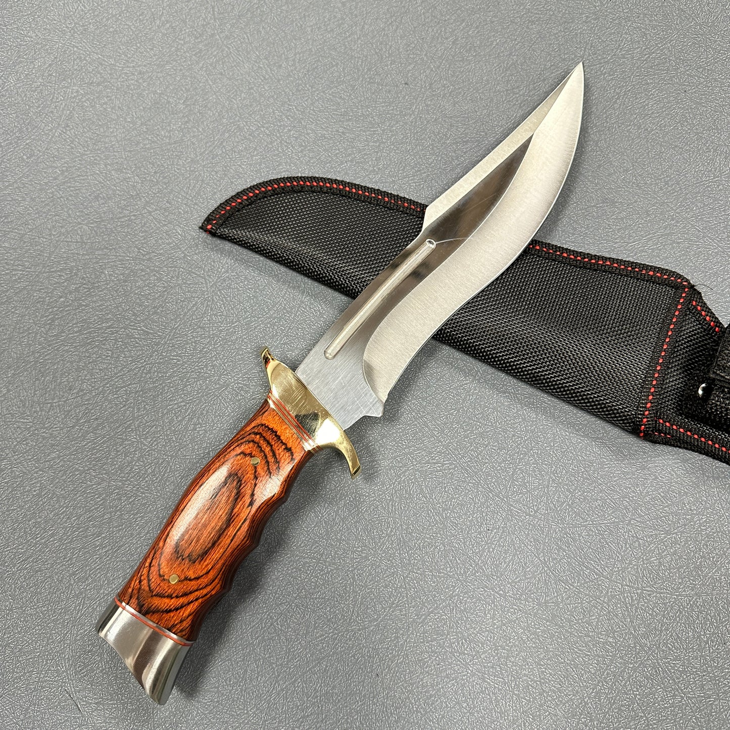 Jagd und Outdoormesser* Crow *