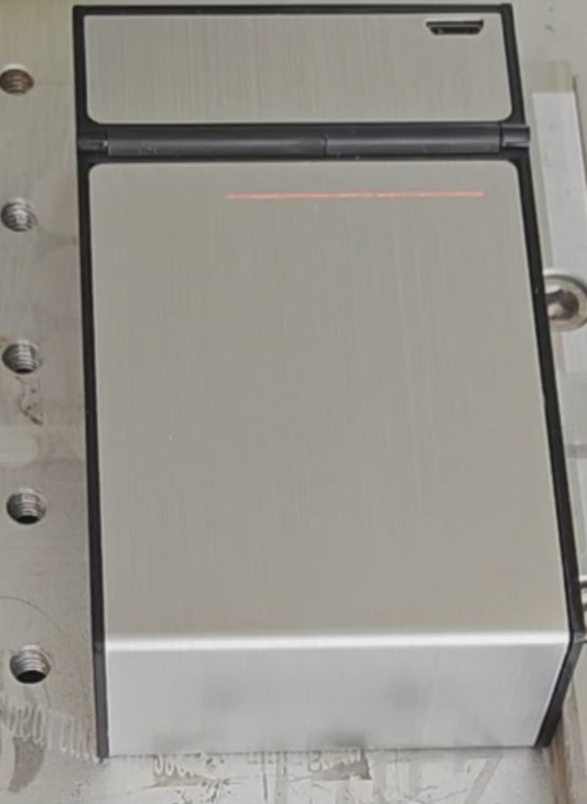 Zigarettenbox mit integrierten USB Feuerzeug